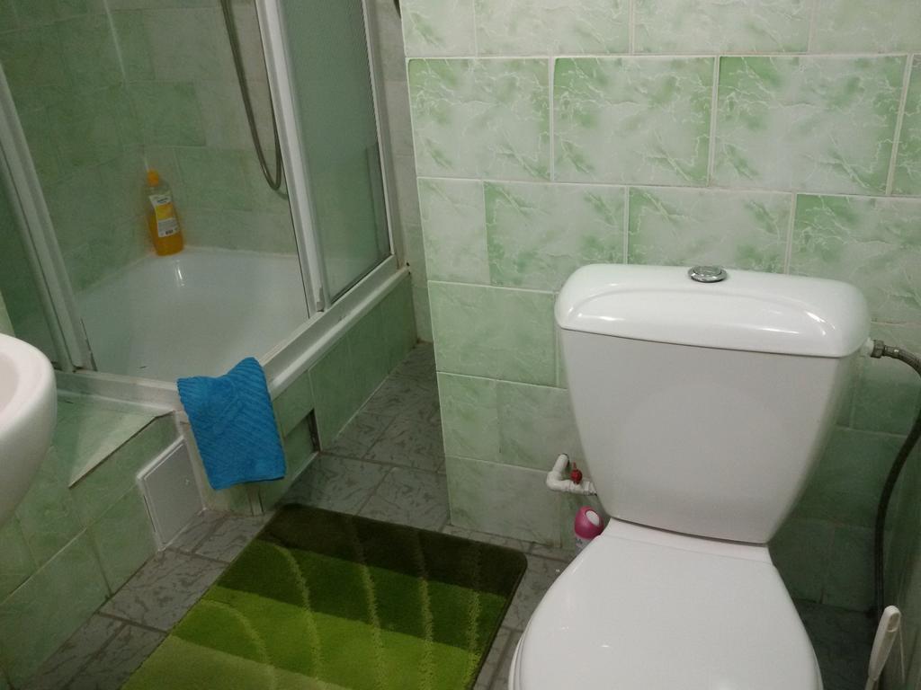 Apartment Gospitalna Street 2 Kiew Exterior foto